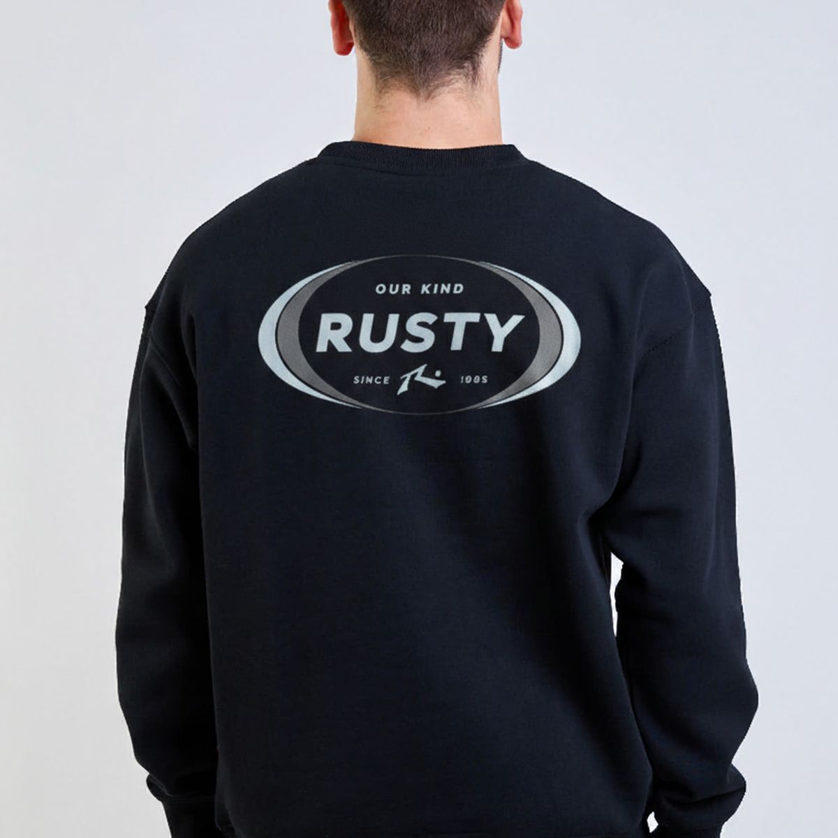 RUSTY - Poleron CR Classic Oval Crew Negro Hombre Rusty