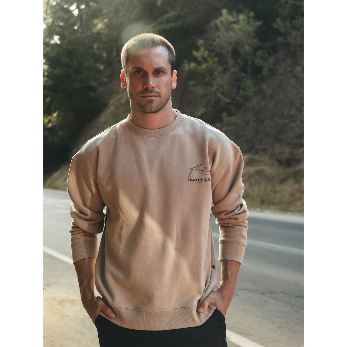 RUSTY - Poleron CR Rusty Lines Crew Beige Hombre Rusty
