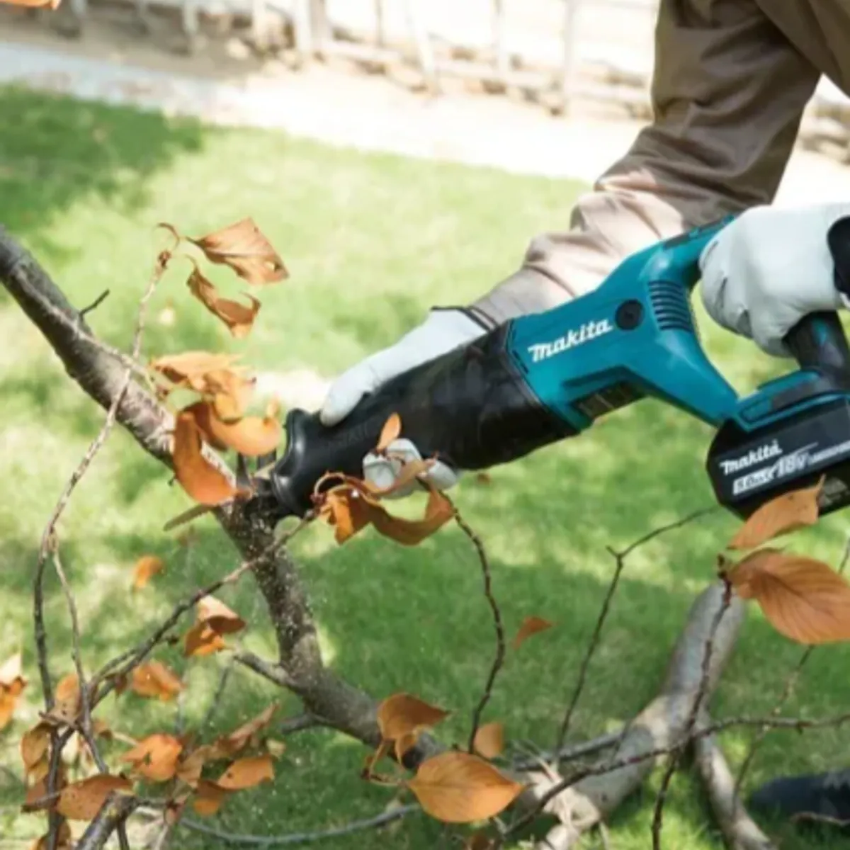 MAKITA - Sierra Sable Inalámbrica Djr186z Makita.