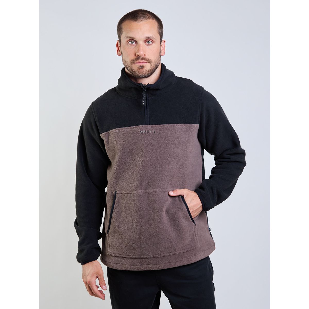 RUSTY - Poleron Polar Land R Café Hombre Rusty
