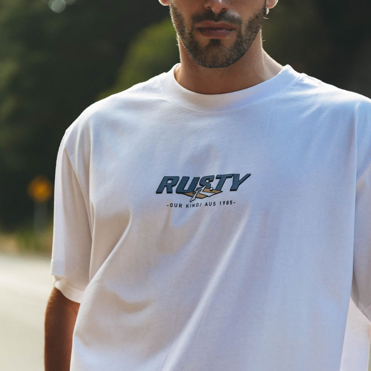 RUSTY - Polera MC Double Or Quits Blanco Hombre Rusty