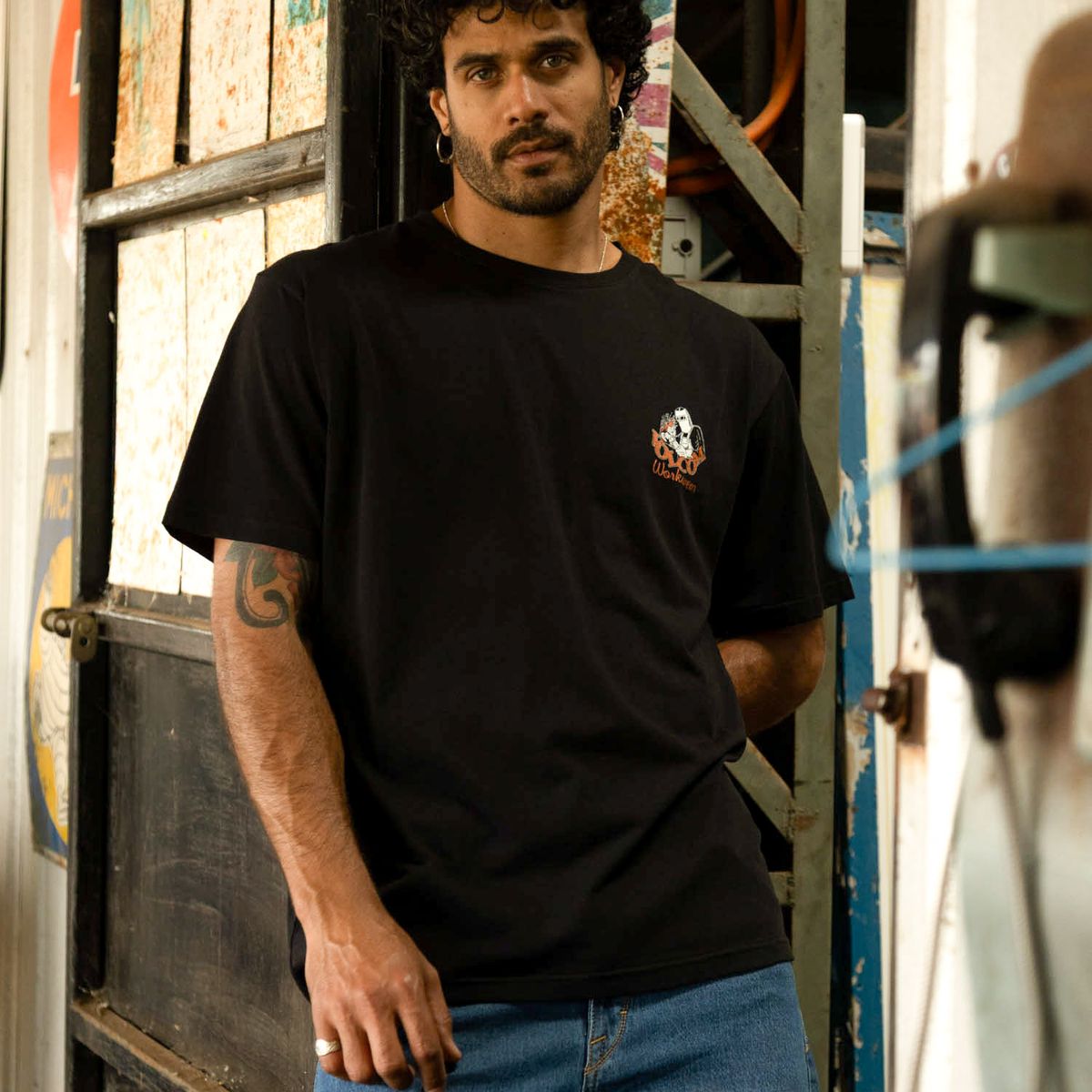 VOLCOM - Polera MC Grindit Workwear Negro Hombre Volcom