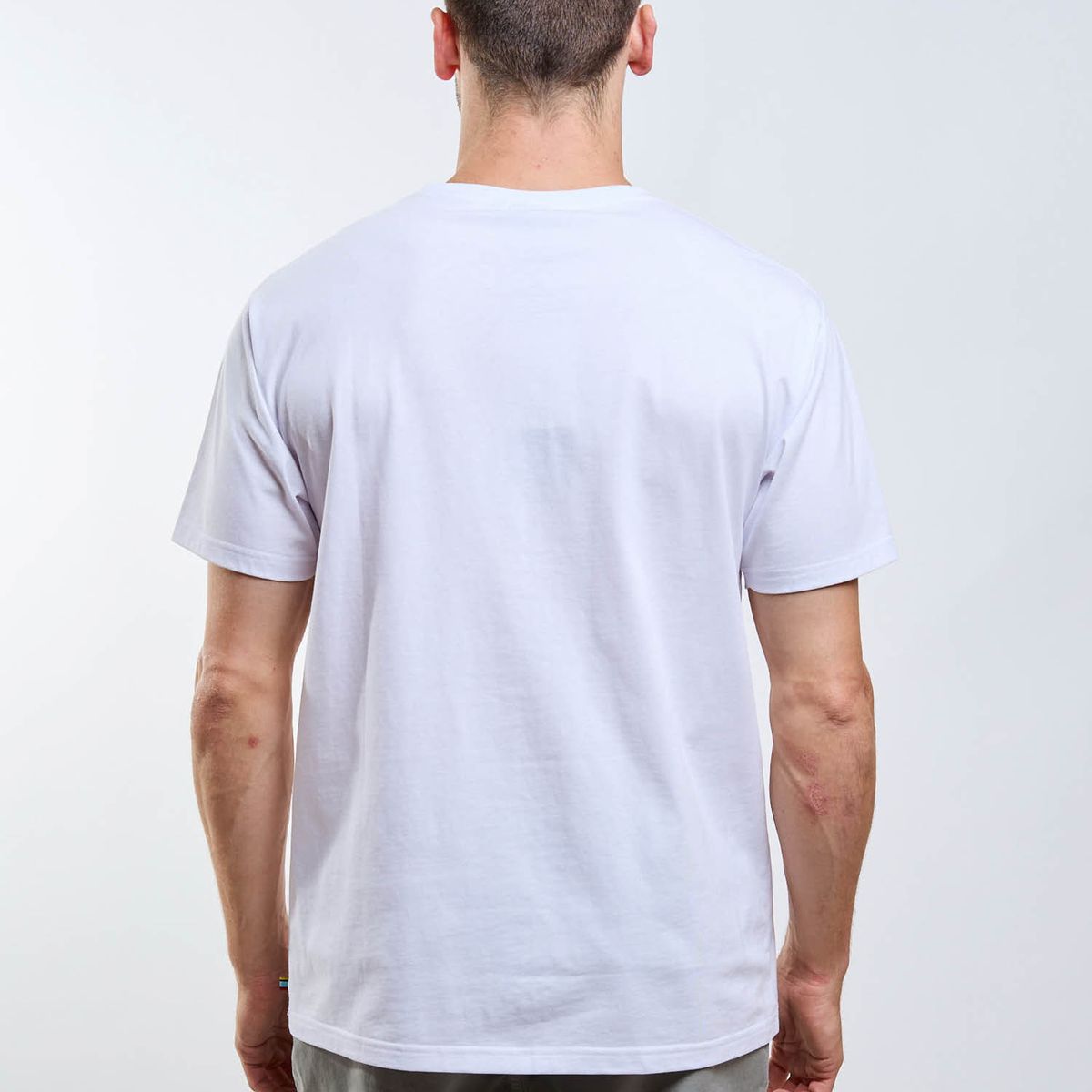 RUSTY - Polera MC Tiny R Logo Blanco Hombre Rusty