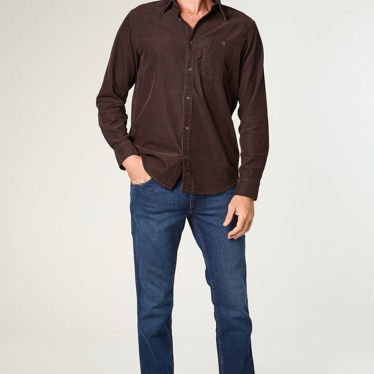 WRANGLER - Jeans Hombre Greensboro Straight Tiro Medio Azul