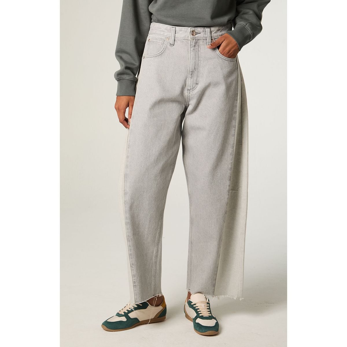 LEE - Jeans Mujer Barrel Gris Mr Loose