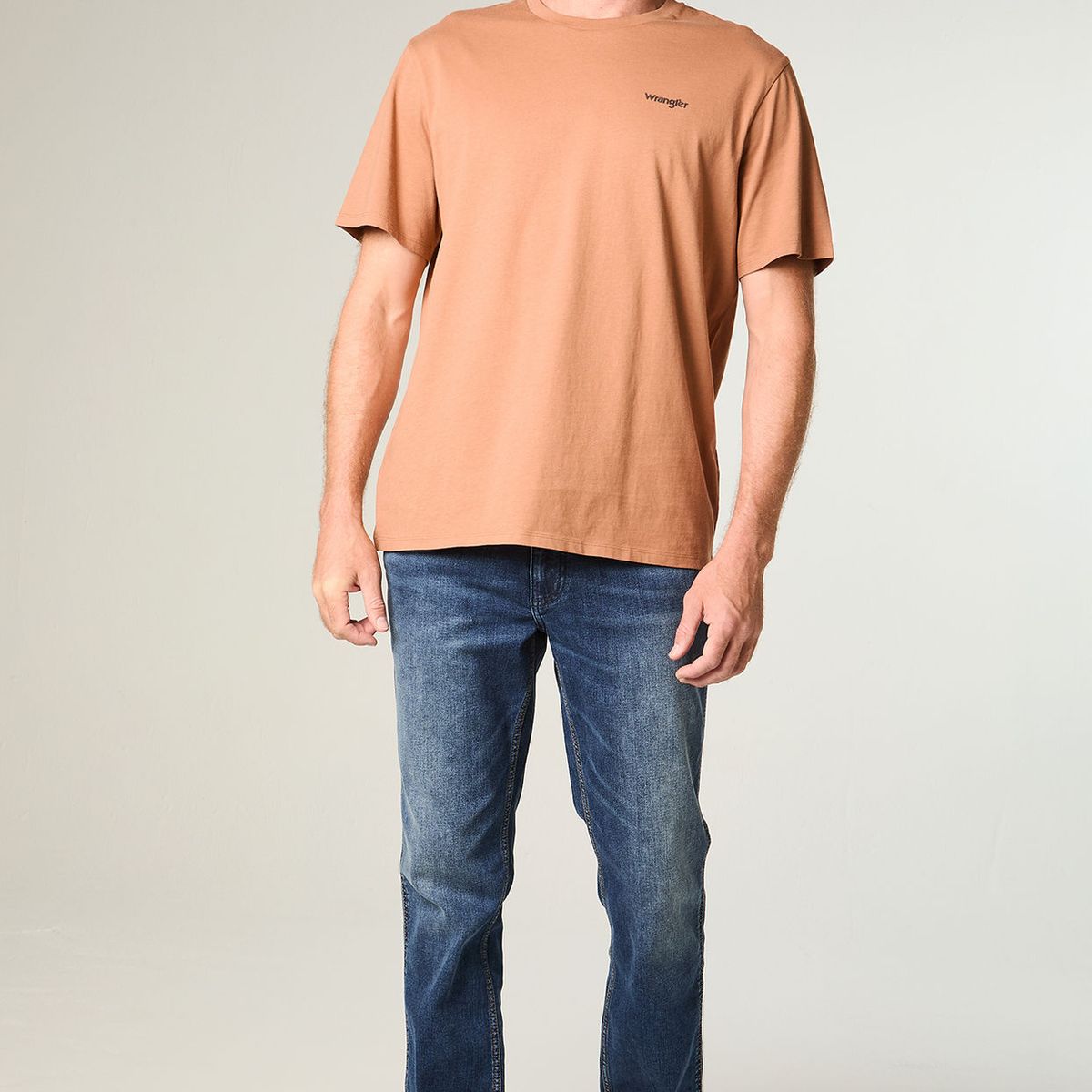 WRANGLER - Jeans Hombre Greensboro Straight Tiro Medio Azul