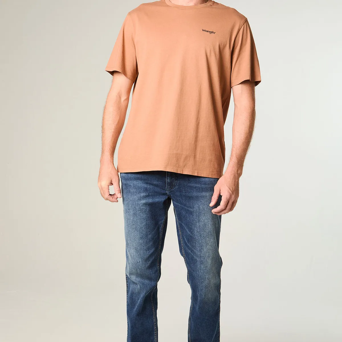 WRANGLER - Jeans Hombre Greensboro Straight Tiro Medio Azul
