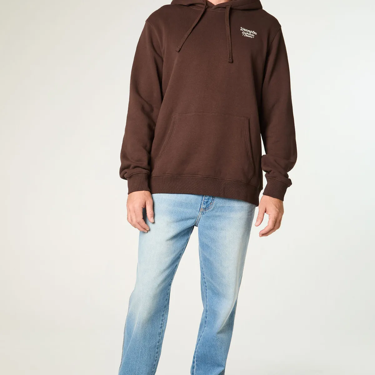 WRANGLER - Jeans Hombre Frontier Relax Straight Tiro Medio Azul Claro
