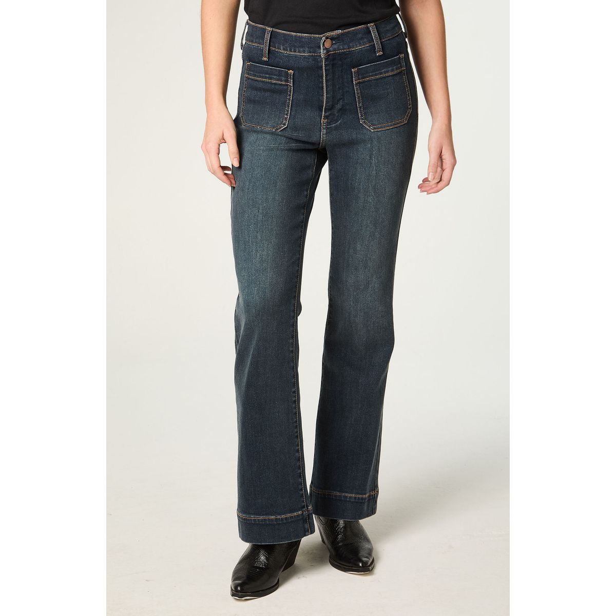 WRANGLER - Jeans Mujer Retro Boot Cut Mid Rise Azul Oscuro