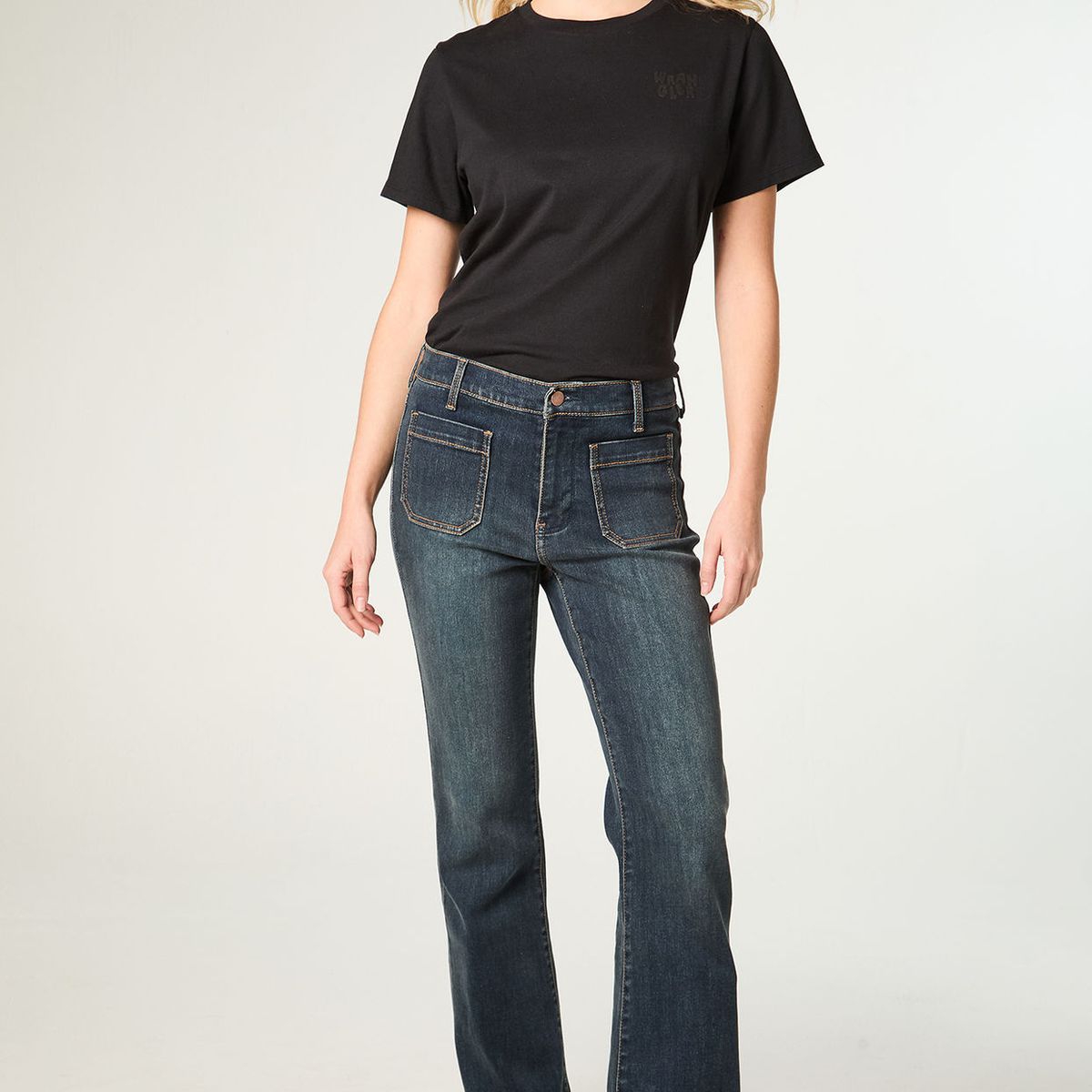 WRANGLER - Jeans Mujer Retro Boot Cut Mid Rise Azul Oscuro