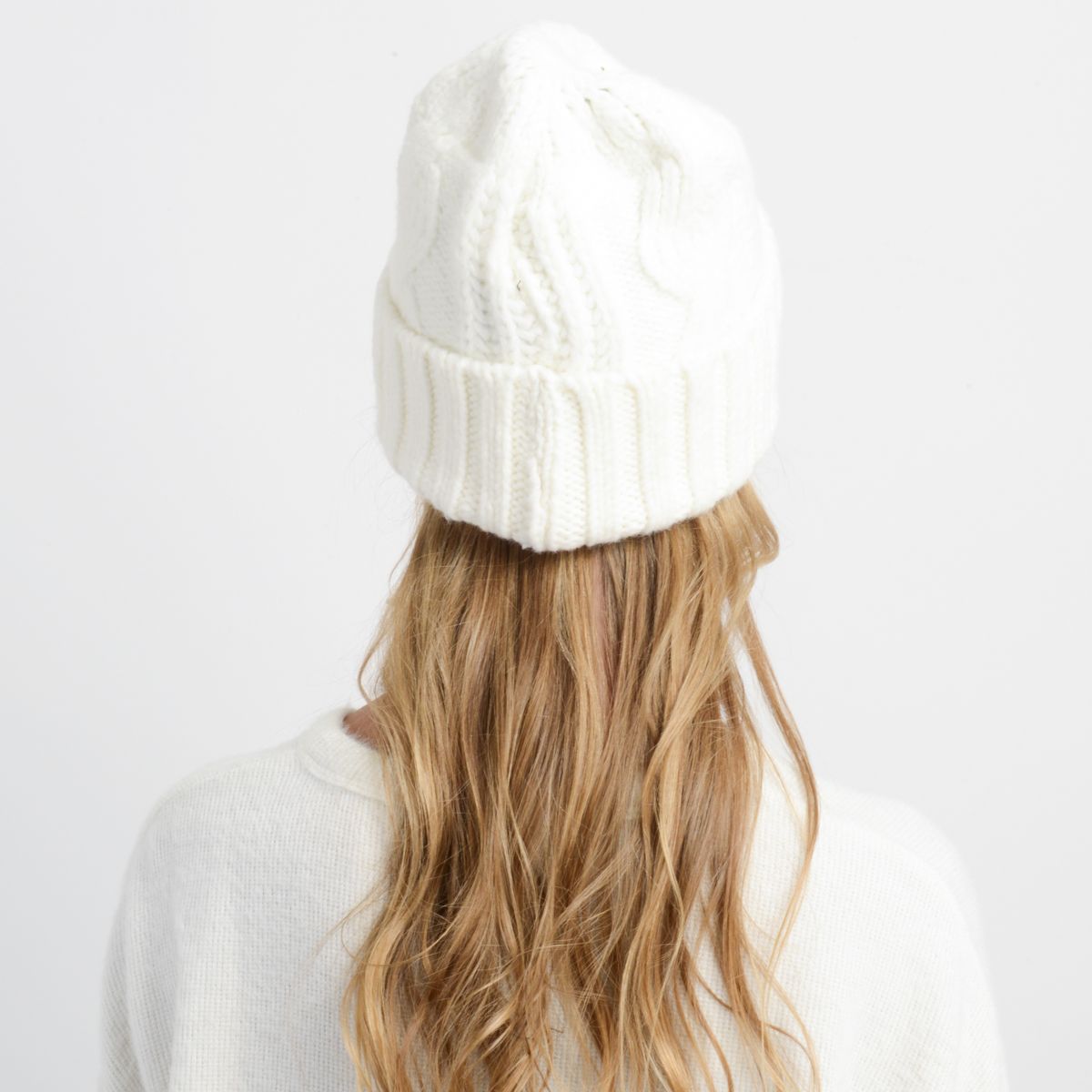 O'NEILL - BEANIE NORA III BEIGE CLARO