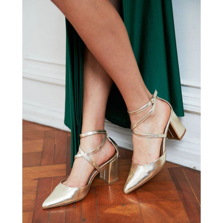 Zapato de Fiesta Málaga Cuero Dorado