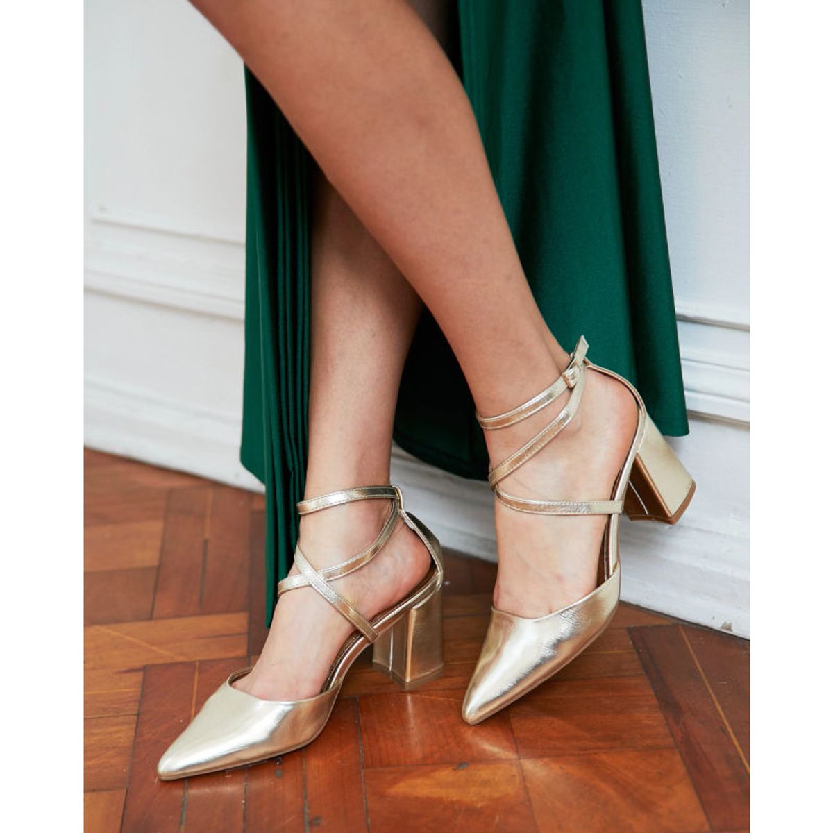 MI PLACARD - Zapato de Fiesta Málaga Cuero Dorado