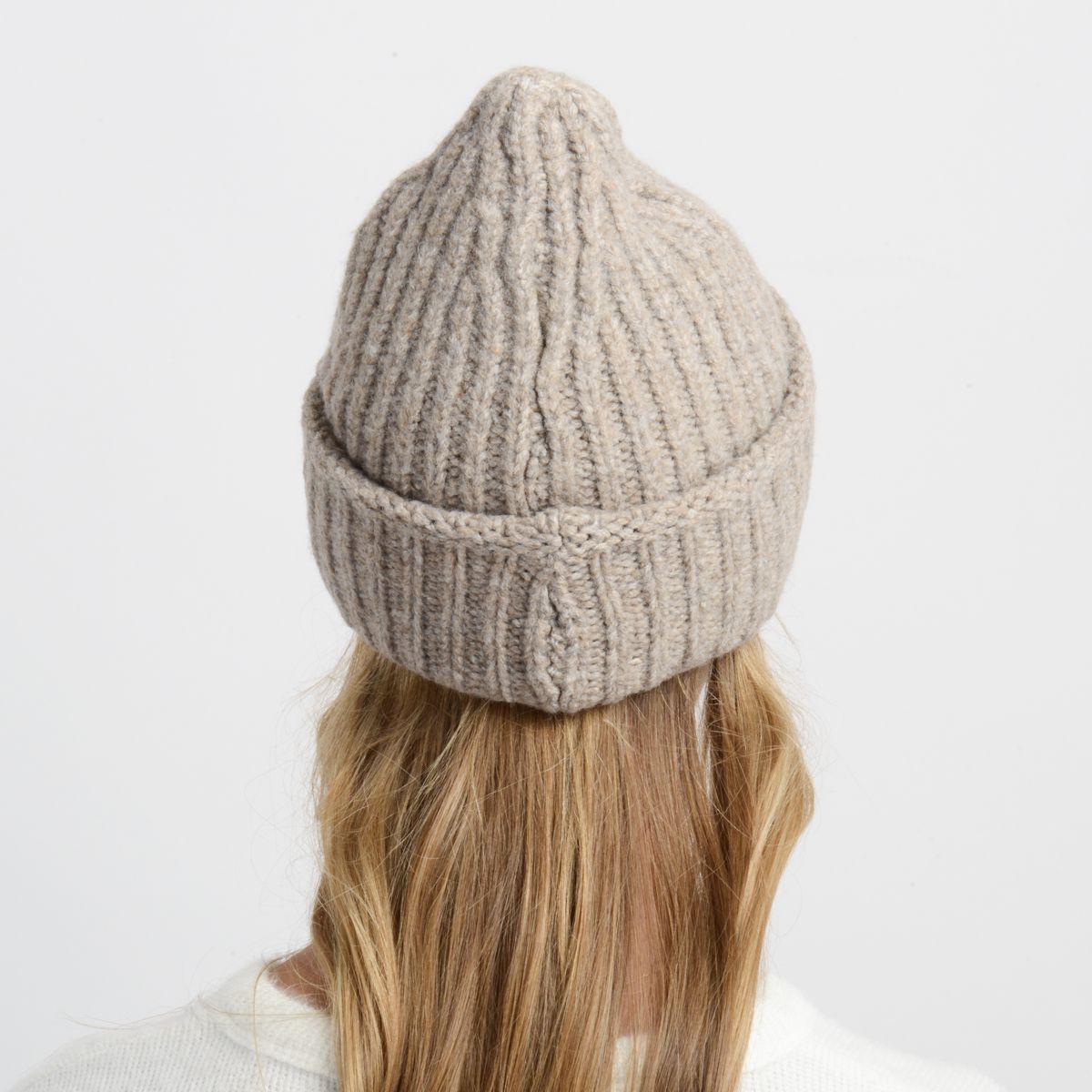 O'NEILL - BEANIE LILY CAFÉ