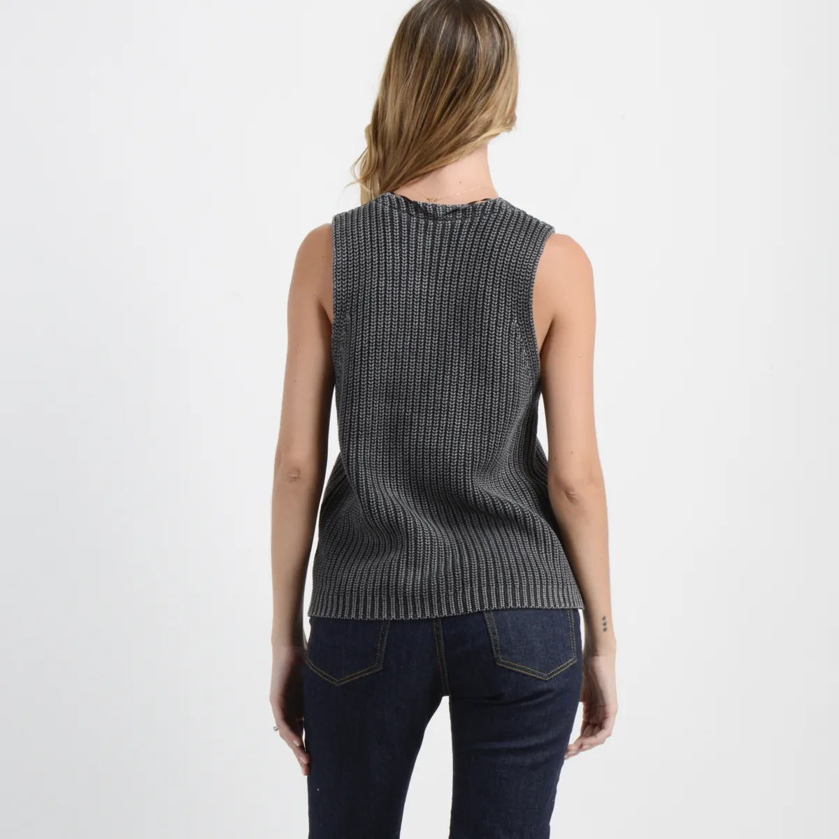 O'NEILL - SWEATER YAEL GRIS OSCURO