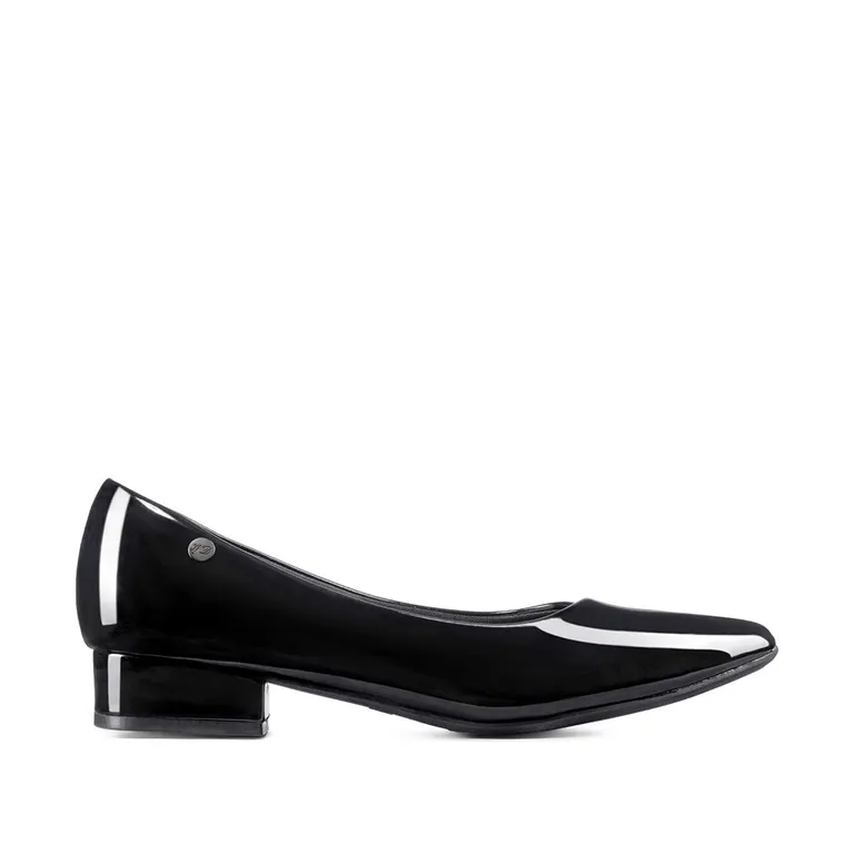 Zapato de Taco Puntiagudo Charol Mujer TFA319