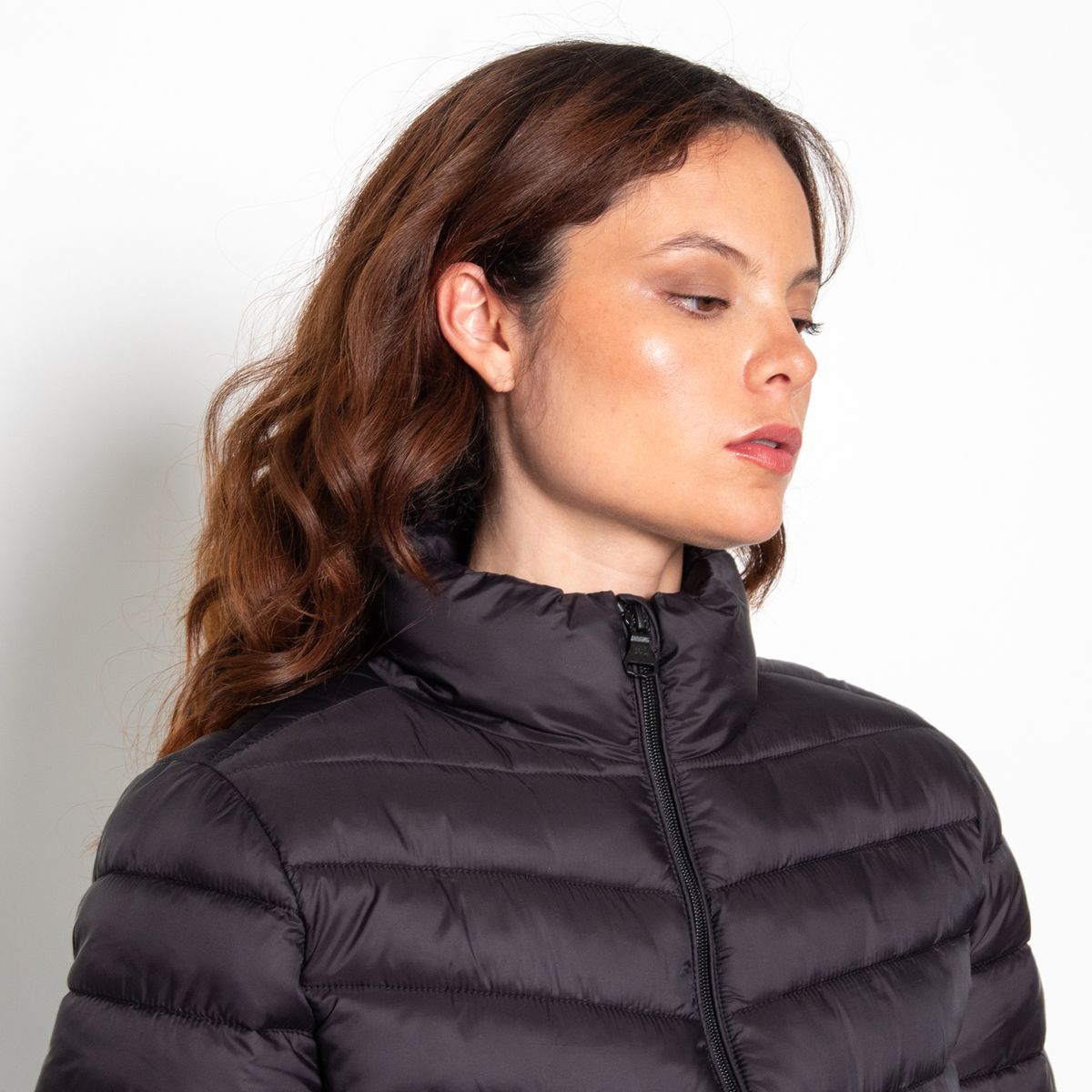 WADOS - PARKA MANGA LARGA SOLIDA CON CIERRE EN DELANTERO Y BOLSILLOS