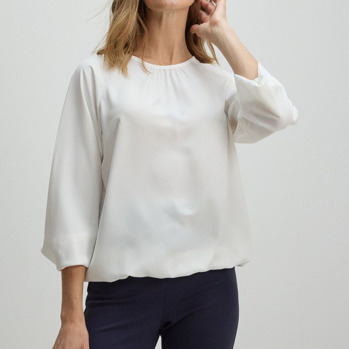 MA GRIFFE - Blusa Cuello Redondo Mujer Crudo Magriffe
