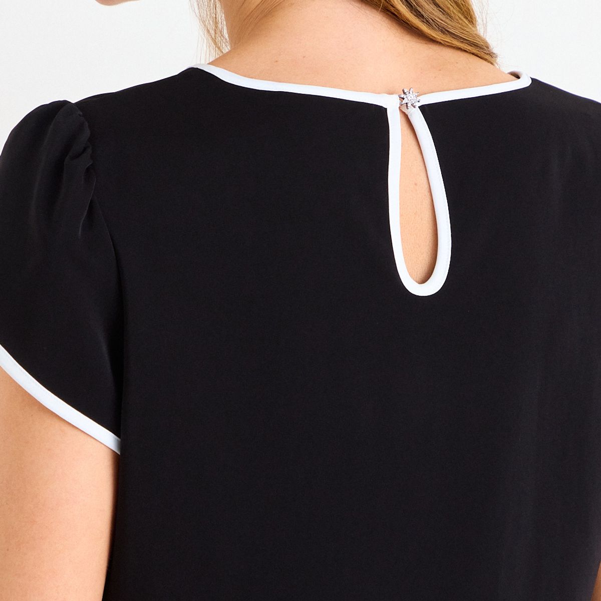ASH - Blusa Lisa Semiformal Mujer Negro Ash