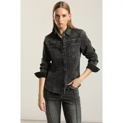 LIOLA - Camisa Denim Tachas, Gris