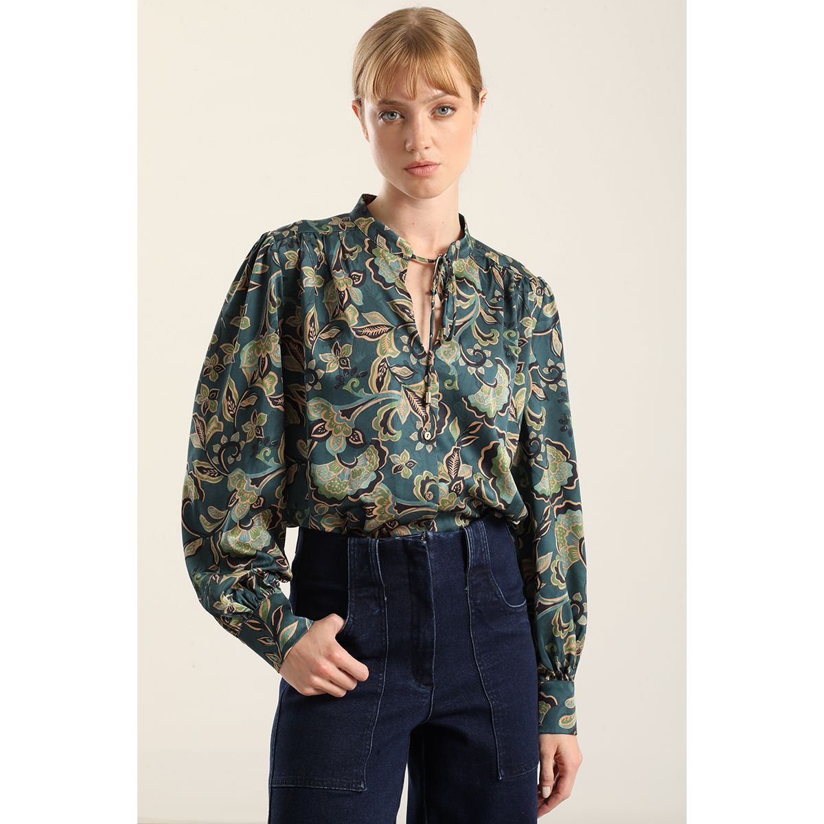 LIOLA - Blusa Satin Estampado, Lazada, Verde Liola