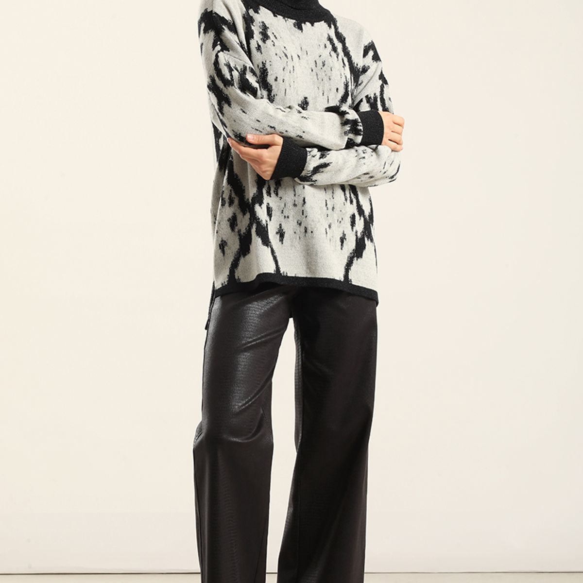 LIOLA - Jersey Punto Fantasia Lurex, Negro Liola