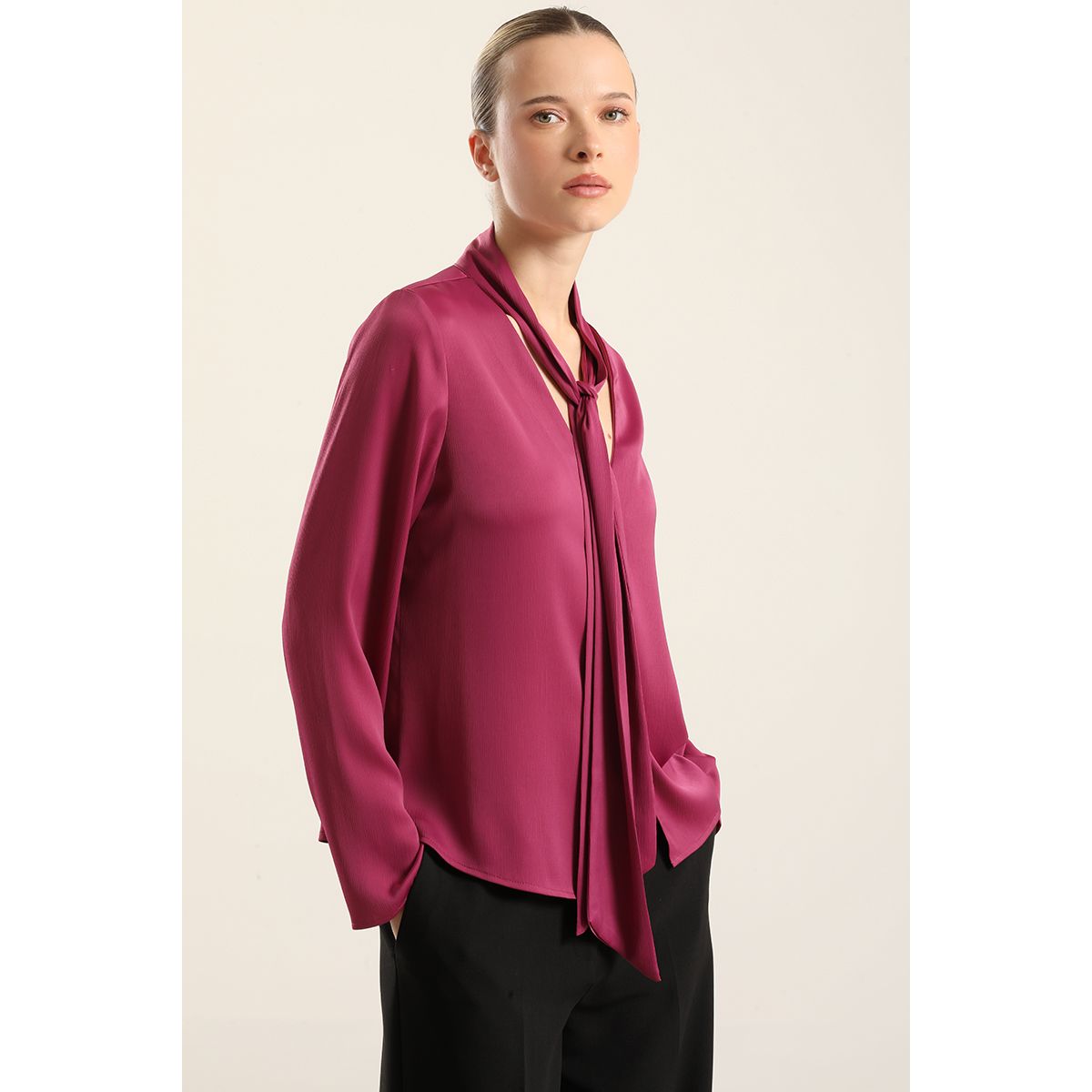 LIOLA - Blusa Satin Lazada, Fucsia Liola