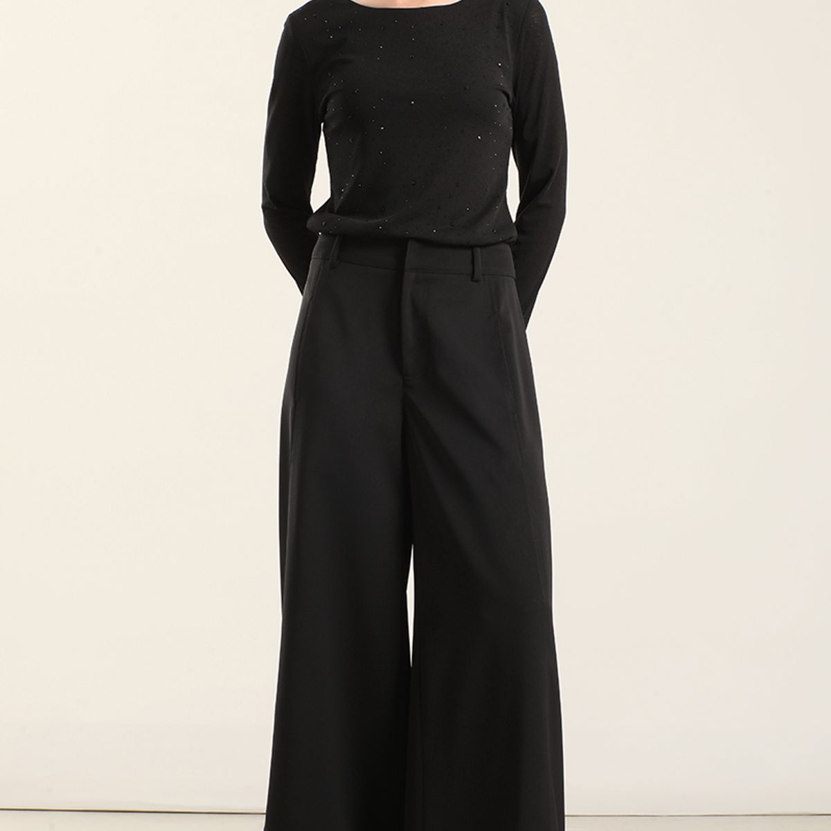 LIOLA - Pantalon Amplio Negro Liola