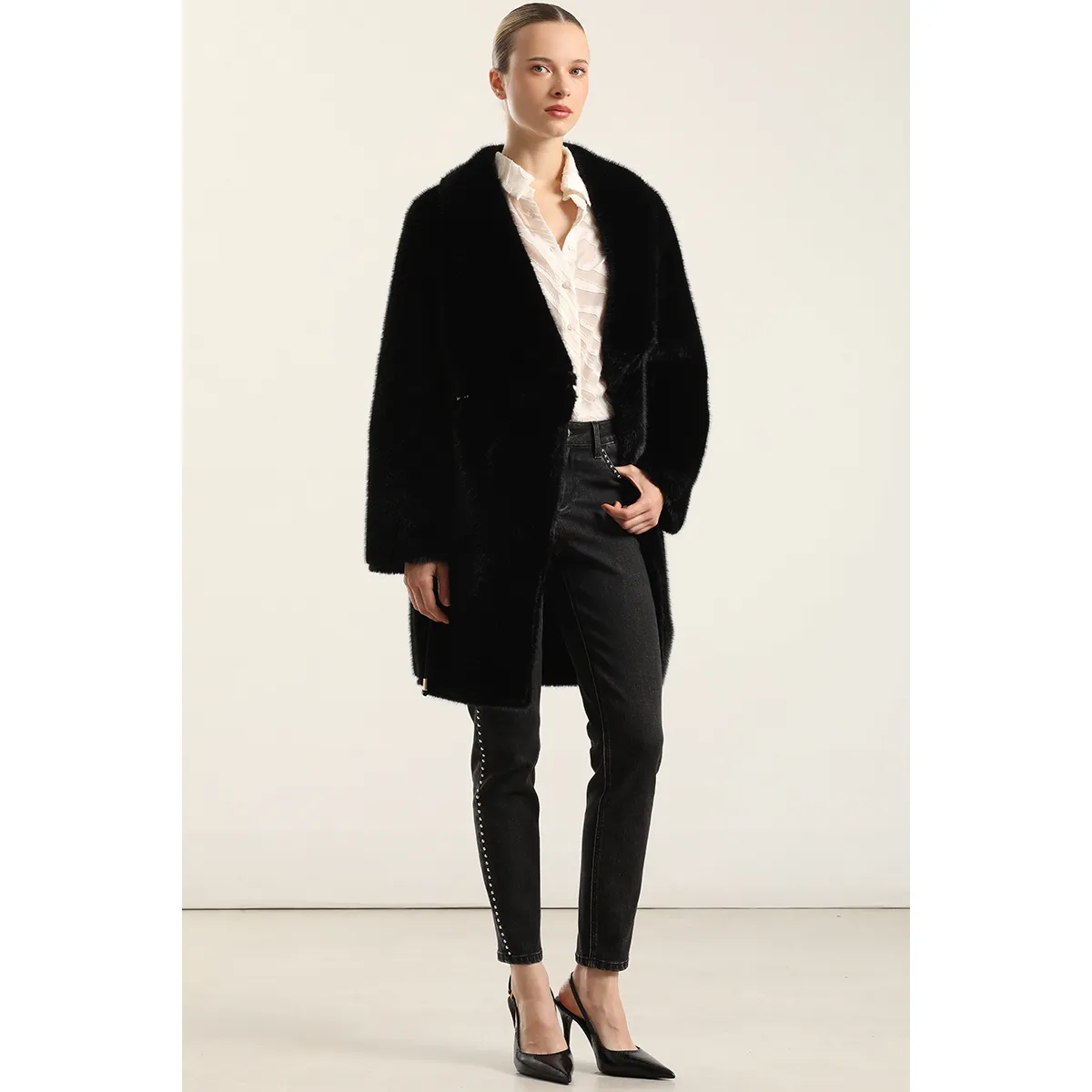 LIOLA - Abrigo Reversible, Efecto Piel, Negro Liola