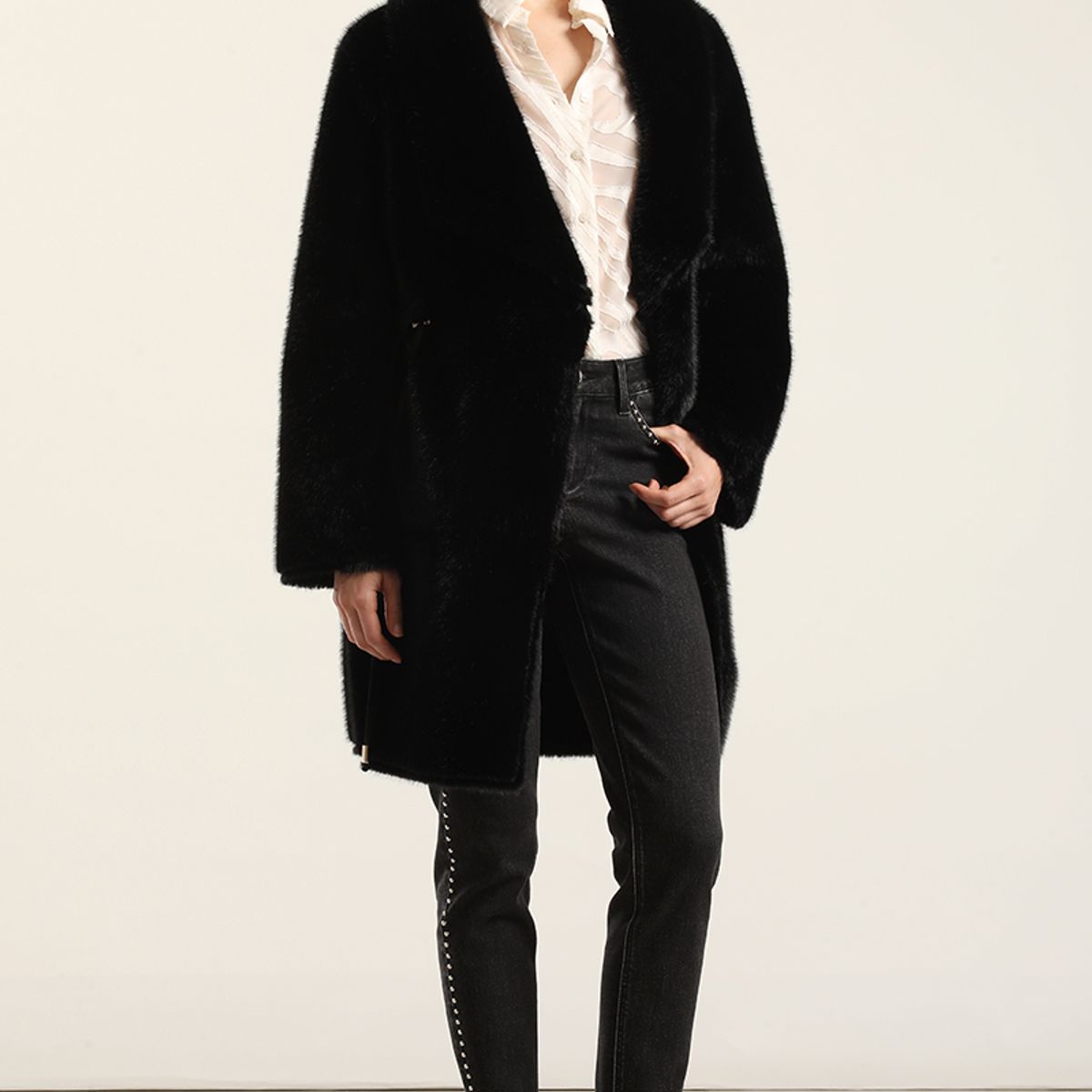 LIOLA - Abrigo Reversible, Efecto Piel, Negro Liola