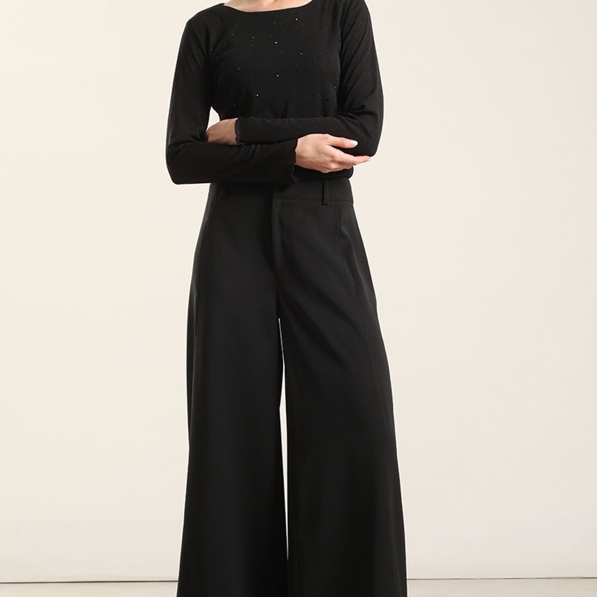 LIOLA - Top Aplicacion Strass, Negro Liola