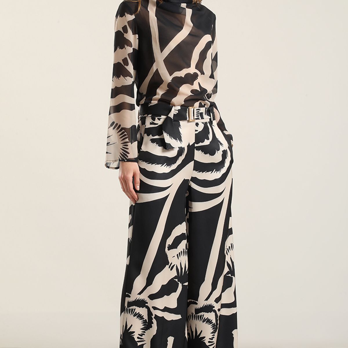 LIOLA - Pantalon Ancho Estampado, Negro Liola