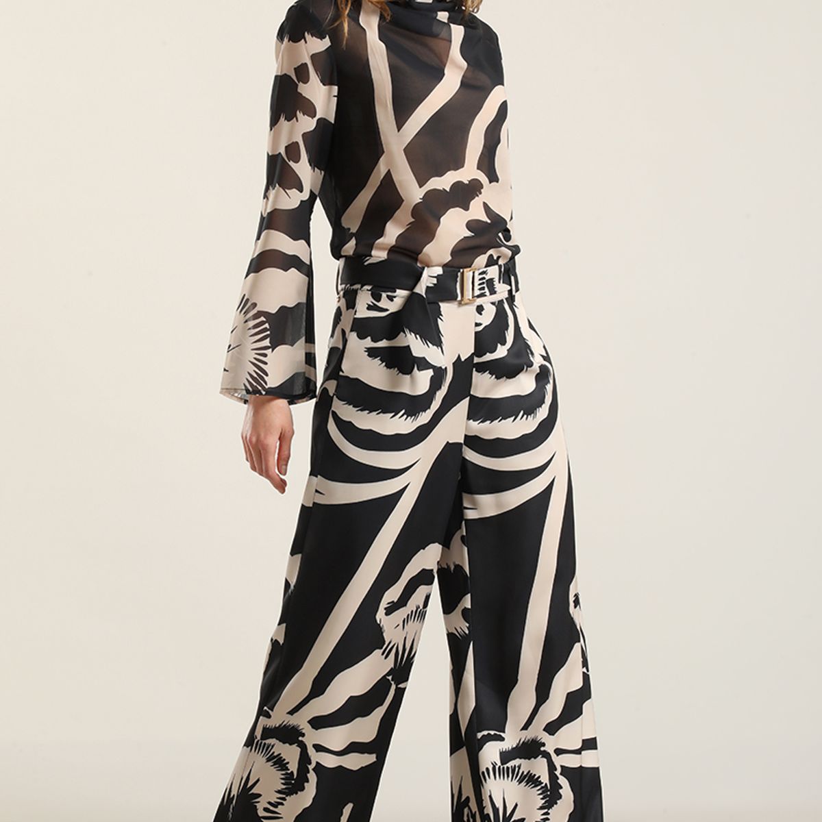 LIOLA - Pantalon Ancho Estampado, Negro Liola