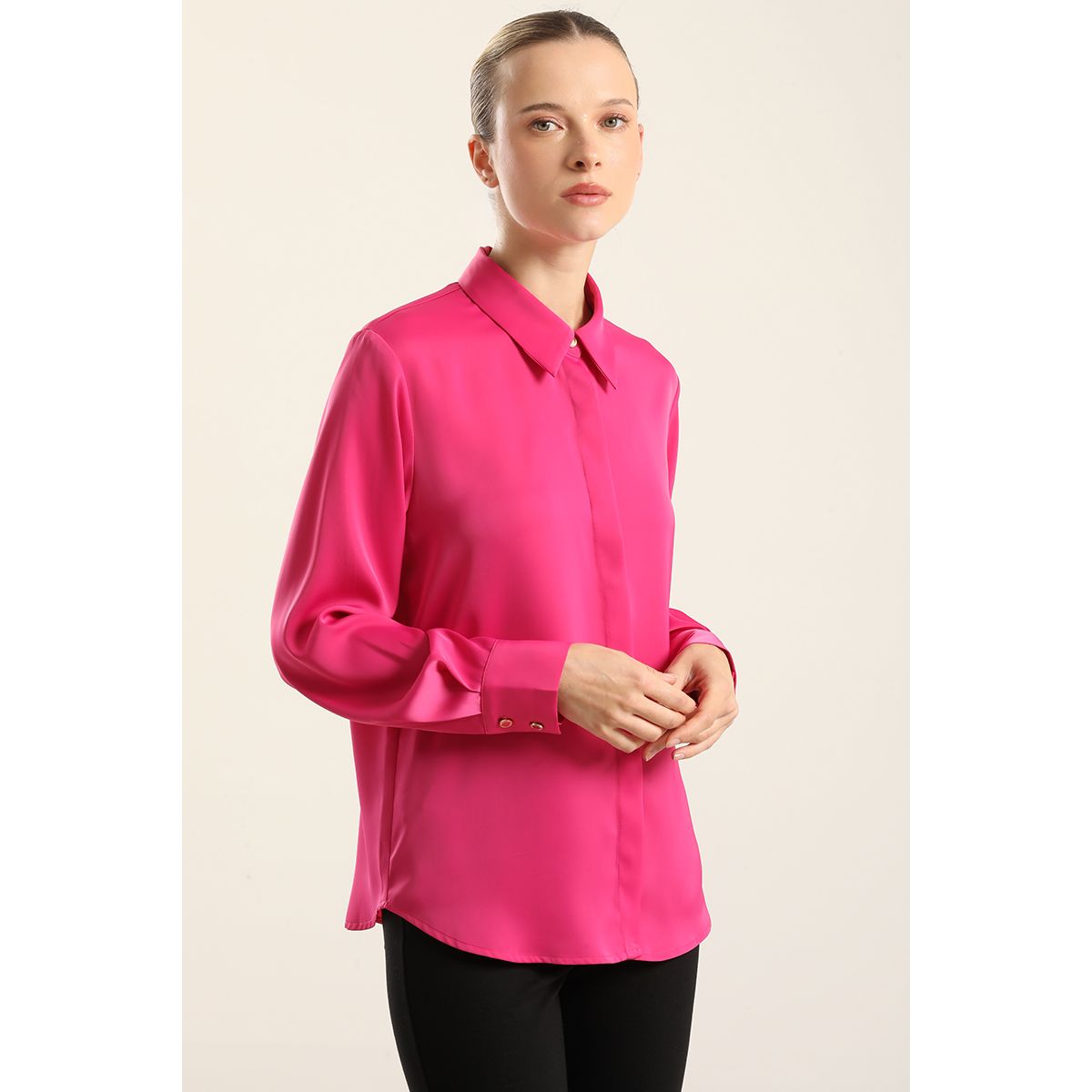 LIOLA - Blusa Basica Satin Opaco, Fucsia Liola