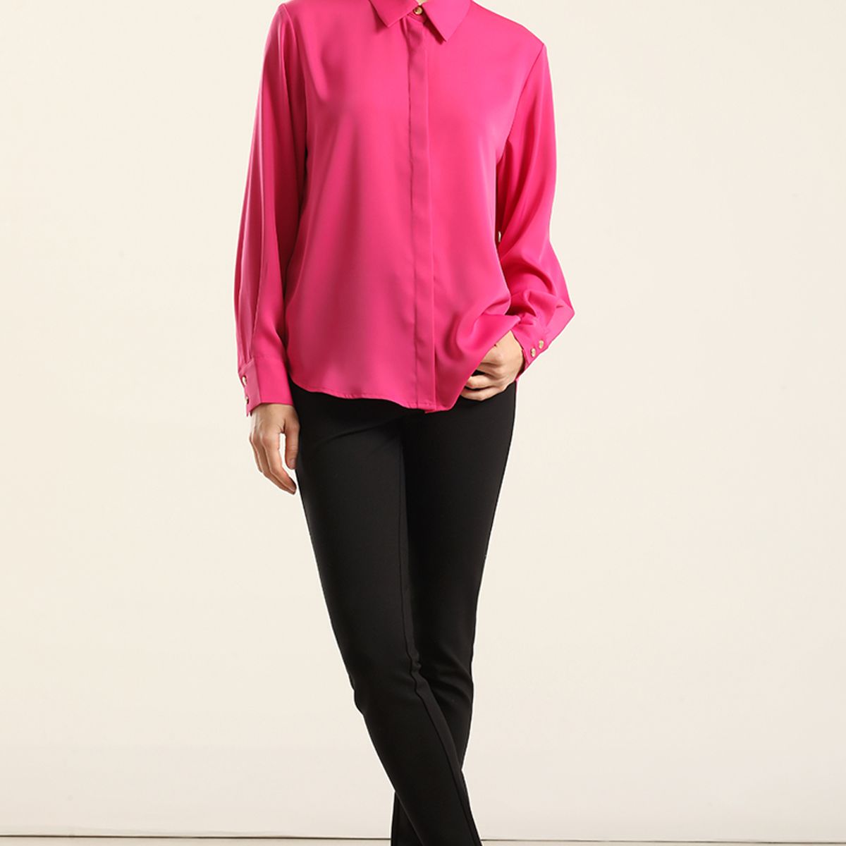 LIOLA - Blusa Basica Satin Opaco, Fucsia Liola