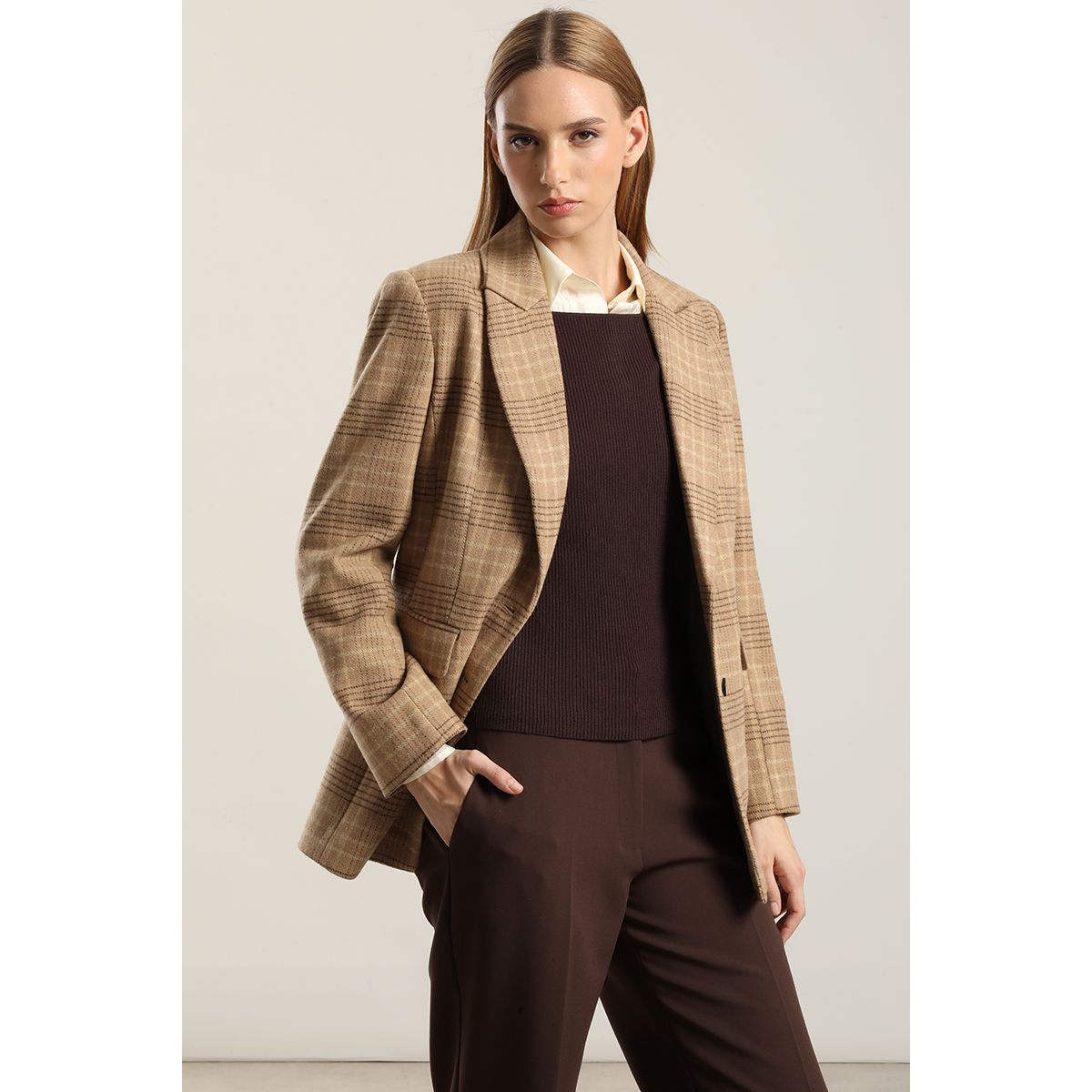 LIOLA - Blazer Principe De Gales, Cafe Liola