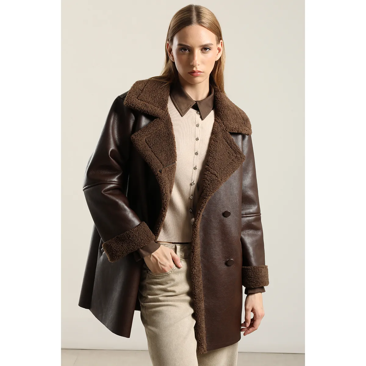 LIOLA - Chaqueton Efecto Cuero Piel,Chocolate Liola