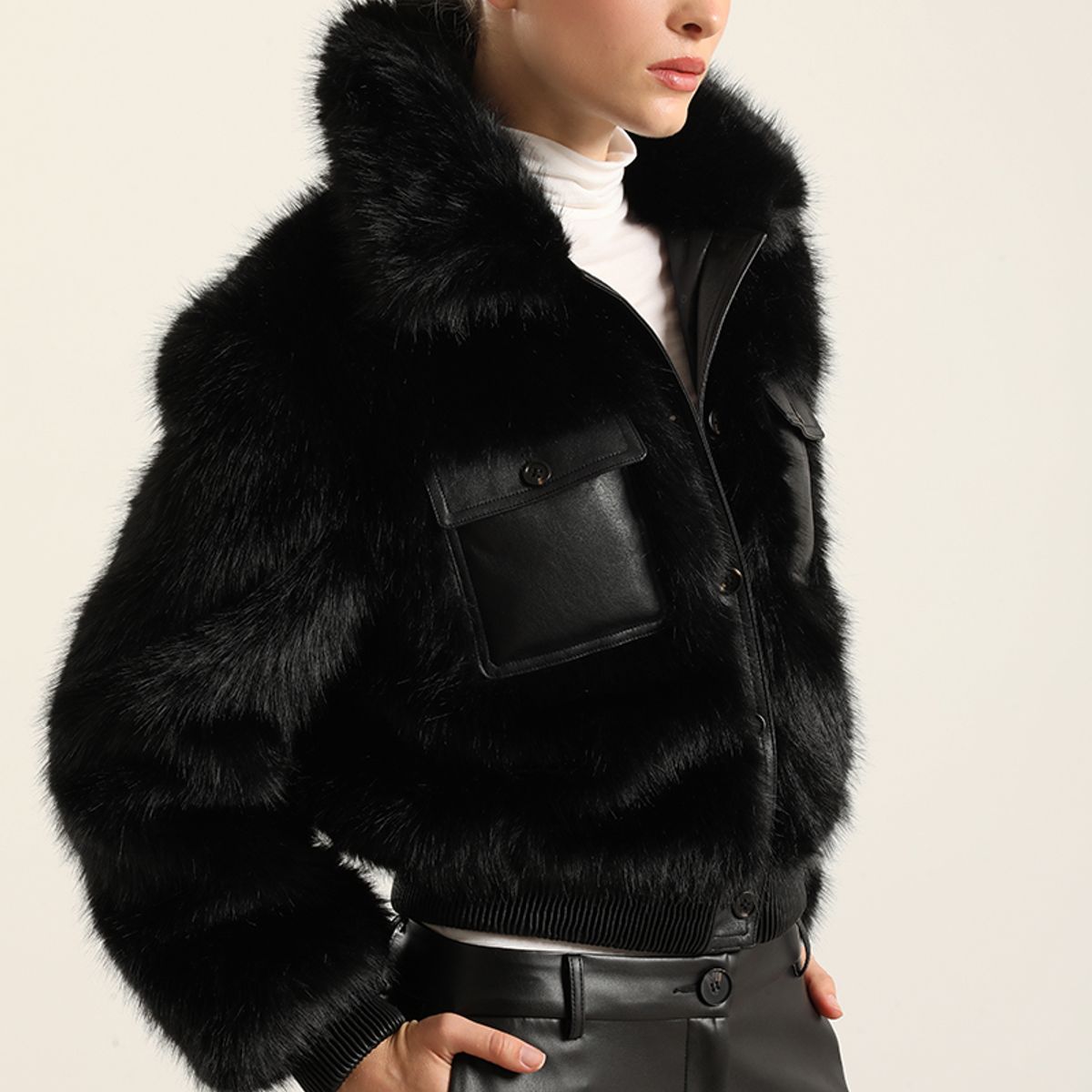 LIOLA - Chaqueton Efecto Cuero Piel,Negro Liola