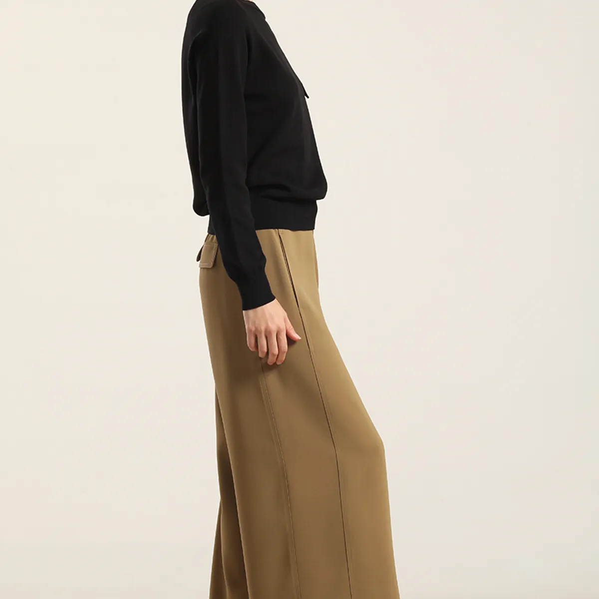 LIOLA - Pantalon Ancho, Tiro Alto, Camel Liola