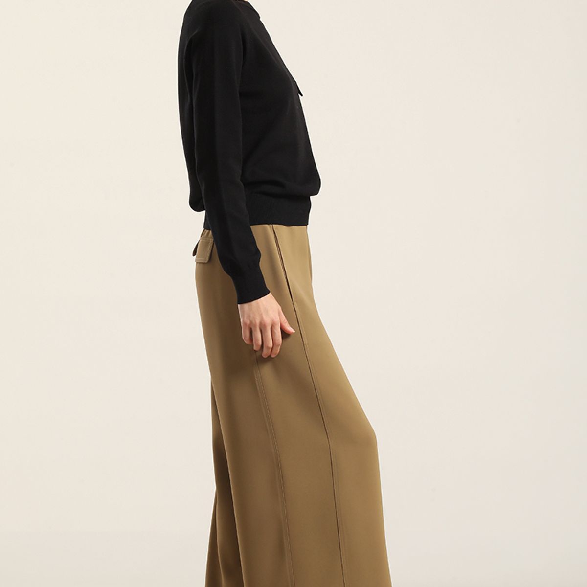 LIOLA - Pantalon Ancho, Tiro Alto, Camel Liola