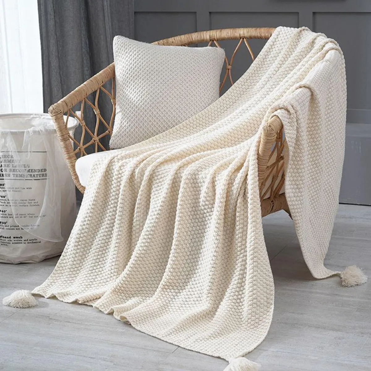 GENERICO - Manta Nordica Con Borlas Tejida Frazada Decorativa 127x172cm - Blanco - 2 Plazas