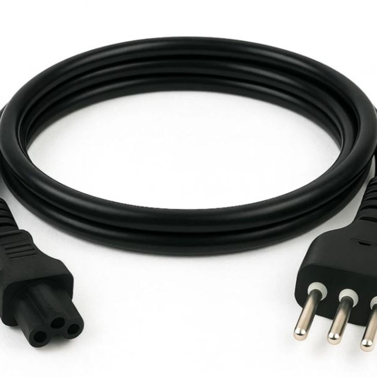 GENERICO - Cable de poder para Notebook