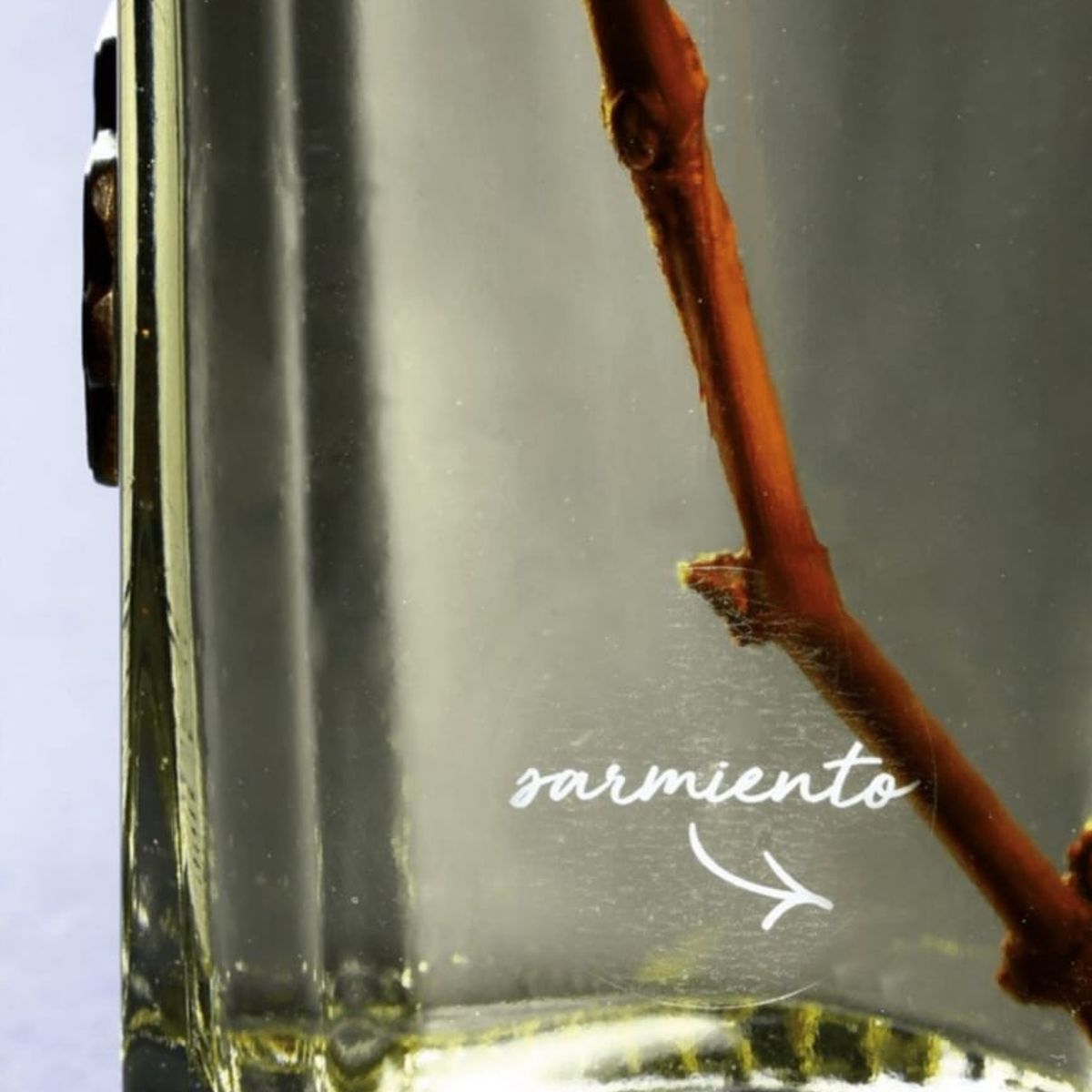 BOU - Pisco Bou Barroeta Romanet 35º  750 ml