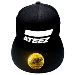 LA CASA DE LOS AROMAS - Gorra Snapback ATEEZ Negra
