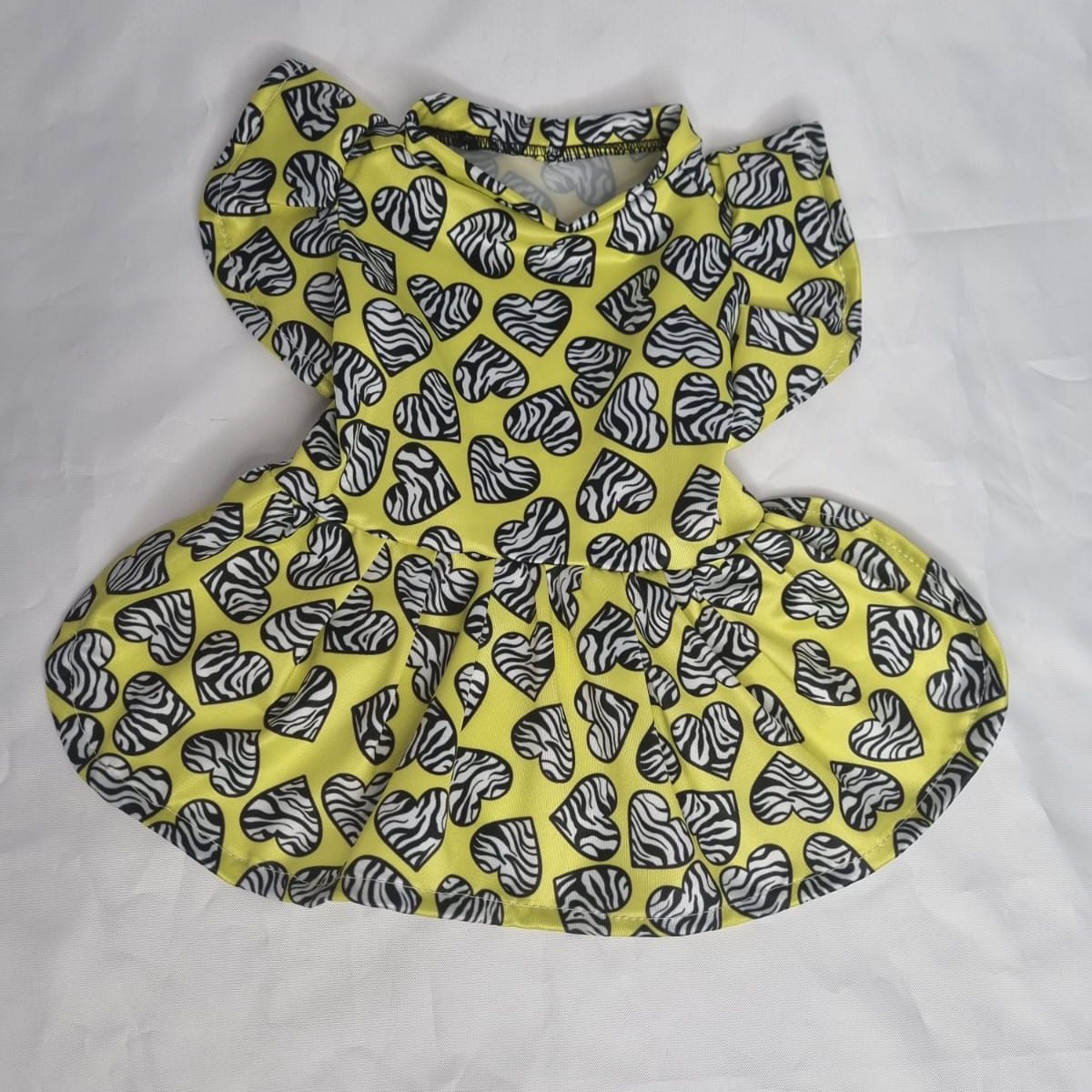 EL MUNDO DE EMMA - Vestido mascota corazones animal print talla S