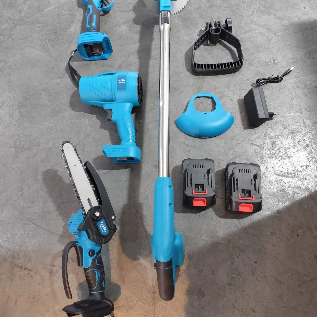 MOVI - KIT DE JARDINERIA 6 EN 1, ORILLADORA, TIJERA, MINI MOTOSIERRA, SOPLADORA,2 CORTA SETOS Y BRAZO TELESCOPICO