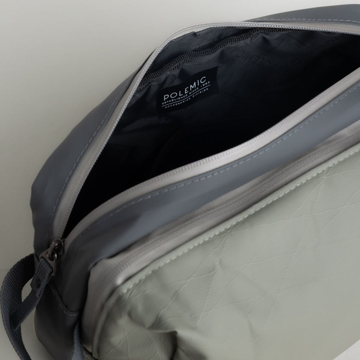 POLEMIC - Neceser hombre 4,8L Organizador de viaje Verde Polemic