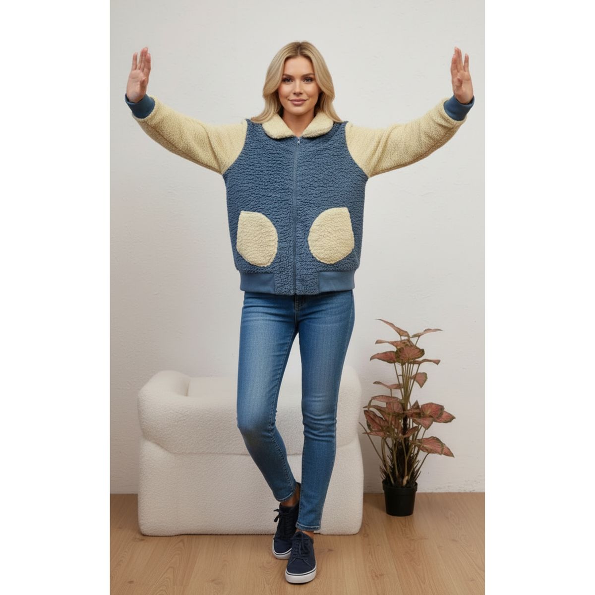 LIKE SHOP - Polerón Peludo Tipo Corderito Mujer Bi Color Cierre Bolsillos W29