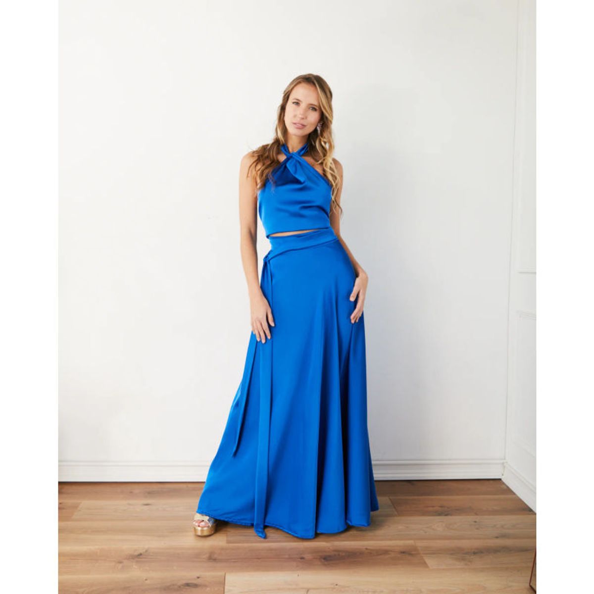 MI PLACARD - Conjunto Lucia Seda Azul Royal