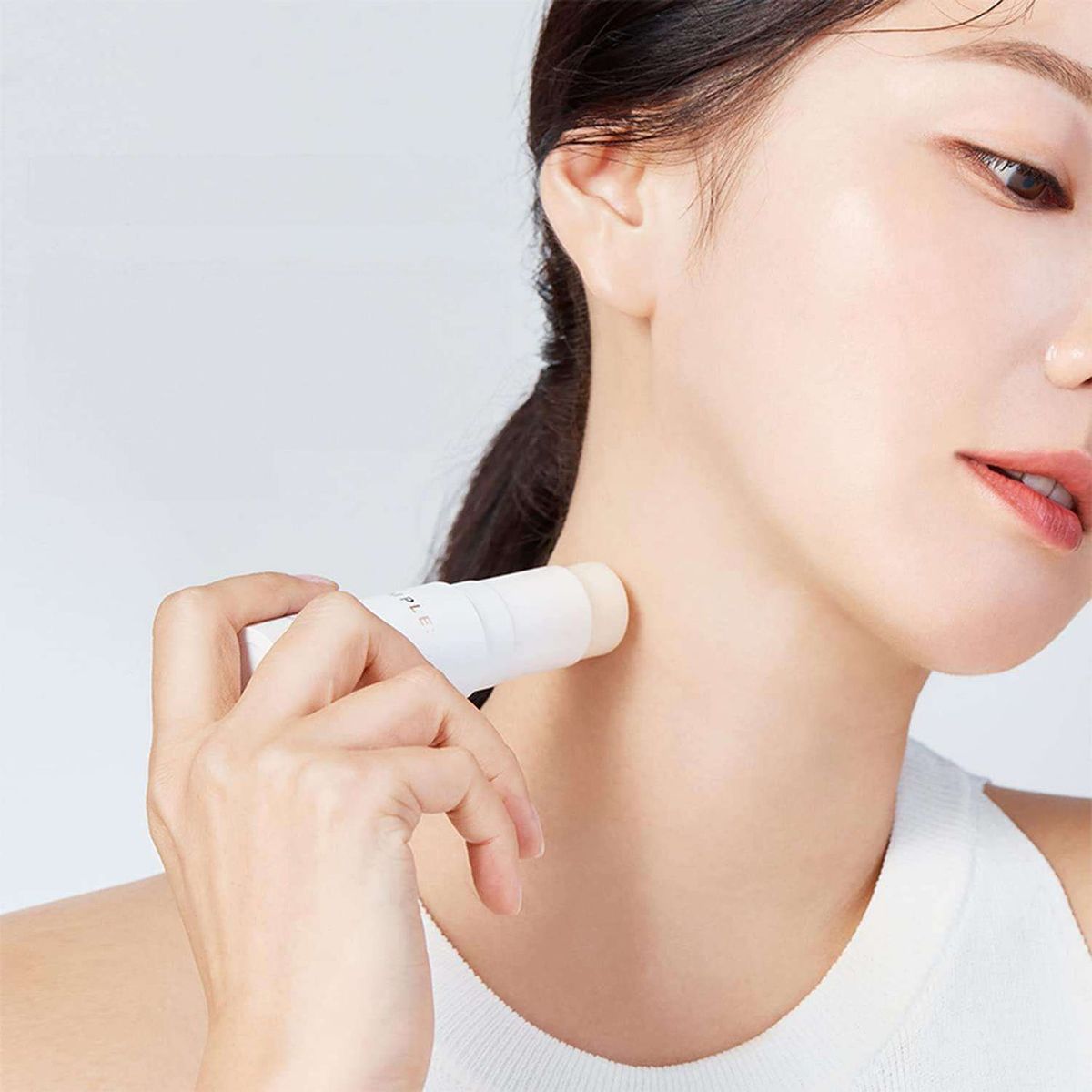 AMPLEN - Bálsamo Hidratante y Reafirmante Ceramidas en Barra 10grs.